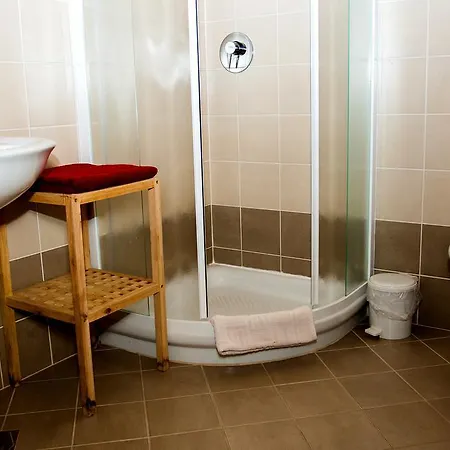 Apartment Tourist Farm Lojtrnik Senozece