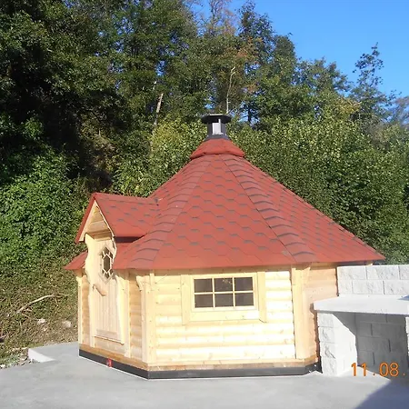 Tourist Farm Lojtrnik